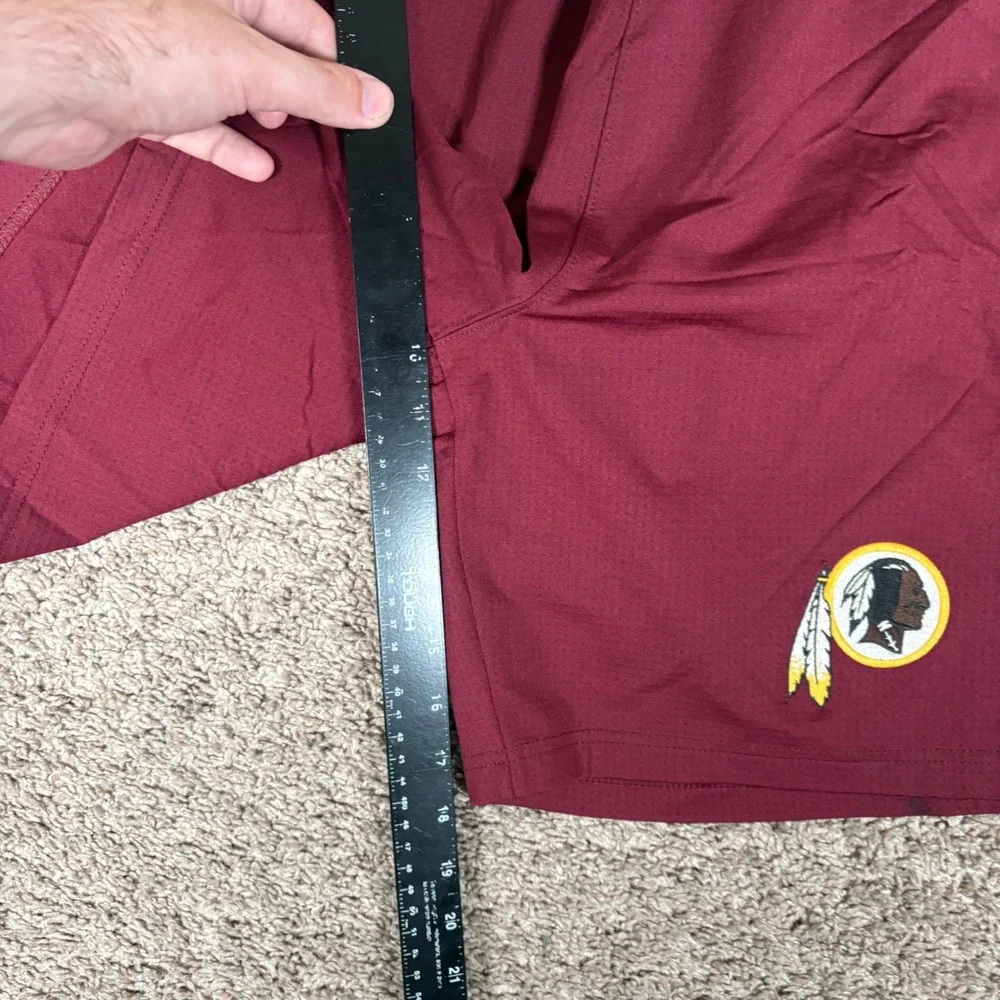Mens Russell Athletic Washington Redskins Dri-Power Shorts Burgundy Medium